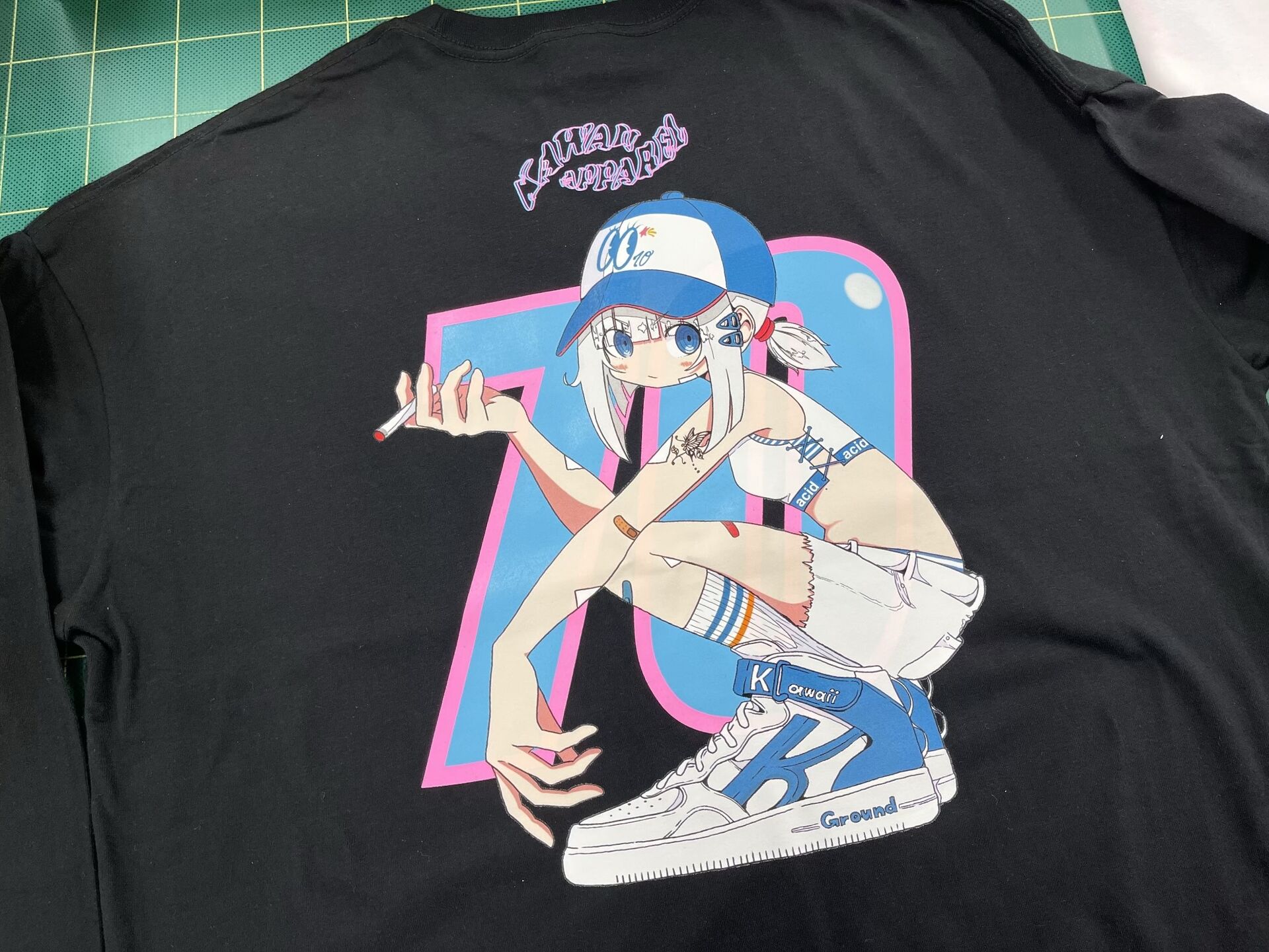 スクリーンプリントの上からイラストをDTFプリントで加工